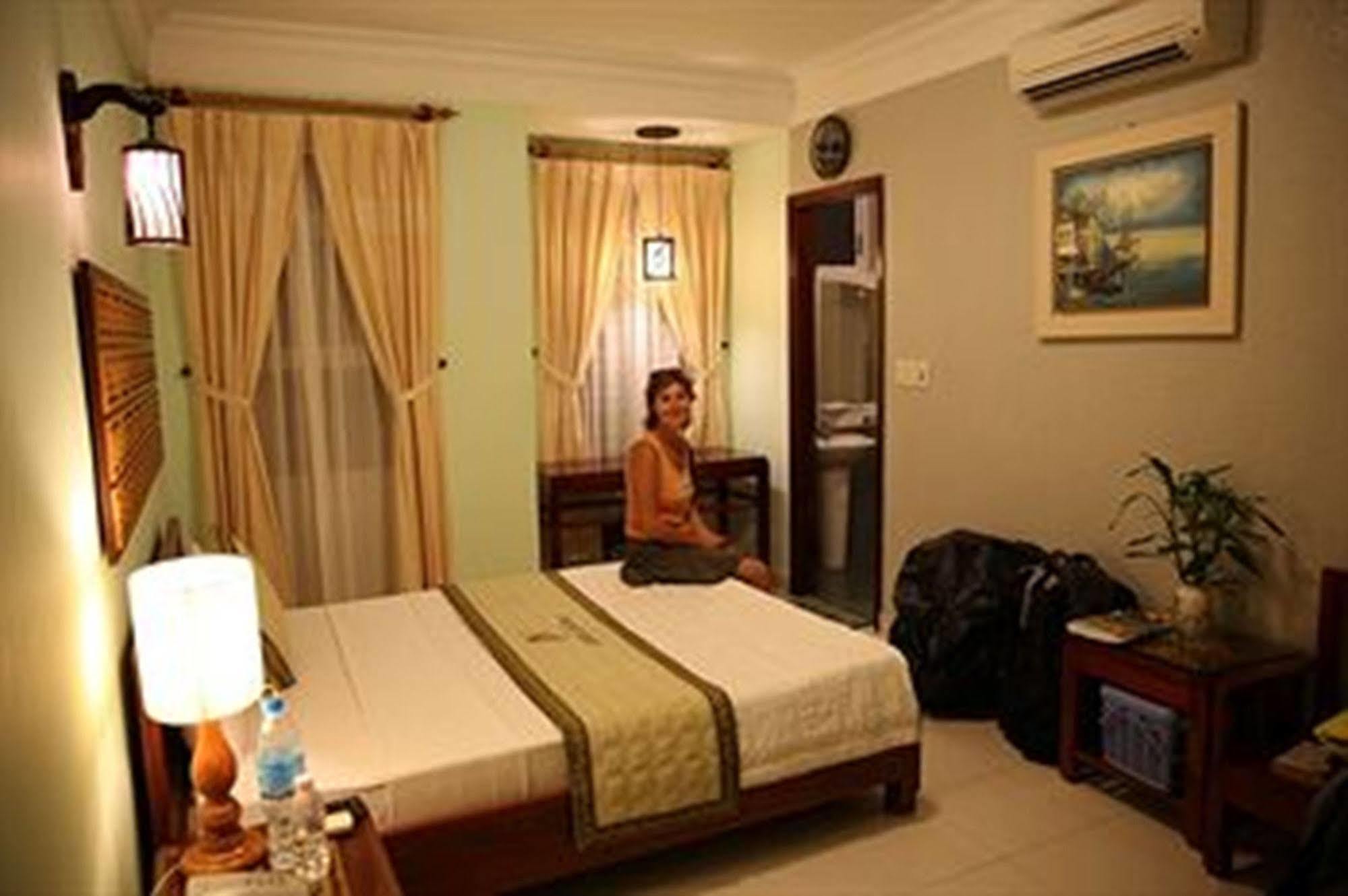 Amigo Hue Hotel Extérieur photo